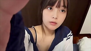 先輩と付き合うことになって、その内えっちするからおちんちん挿れやすくする為にオナニーしとかなきゃ。