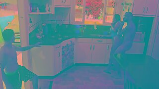 Dei para os amigos do meu marido na cozinha enquanto ele limpava a piscina Parte 2