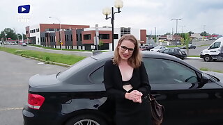 De the grippe belle undergarments et du sperme sur son visage car elle adore ça!