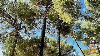 Eva belle femme aimant les grosses bites