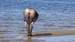 Black Style Flashing on the beach
