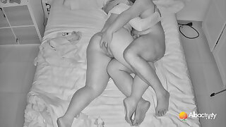 Azotes y masturbacion antes de dormir aficionado real mojada