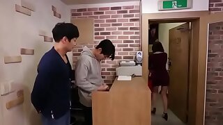 Innocent Chinese regarding heels
