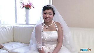 Chum around with annoy new asian get hitched is pacified dressed in her wedding gown when someone visited her