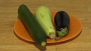 Organic anal masturbation with wide vegetables extreme inserts in a juicy ass and a gaping hole