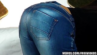Nothing hotter than a round ass in a pair of stingy jeans