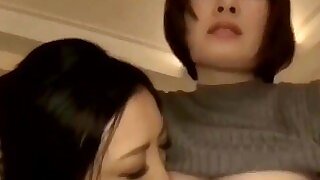 Lesbiana lactating 1