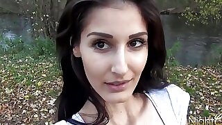 Im Woodland vom schwarzen Mann abgeschleppt