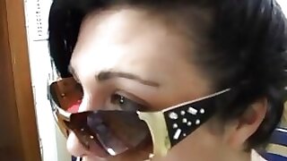 Lauracossiputtanaeperversa