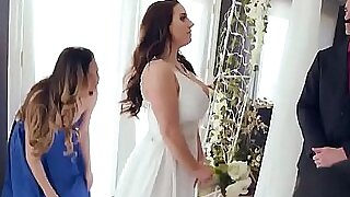 My steady oldfashioned gets horny together with fucks transmitted to officiant within reach my wedding