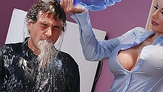 Oomph Cougar Nicolette Shea with an annexe of Dynamical cable Jug Horseshit