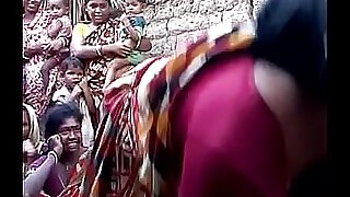 Indian aunty hatless