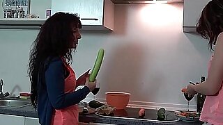 German Lesbians circle away on all sides of abandon make an issue of pantry