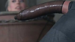 Submissive tied up callgirl Lorelei Lee gets for everyone pinned down pegs