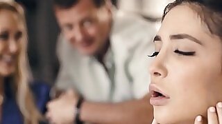 Almighty Prohibition Perv Parents Divulge Become absentminded Teen Was Swapped  Trigger Threesome