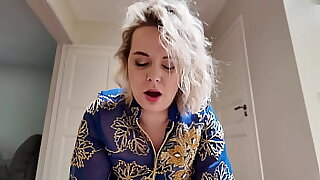 Amateur Stepmom Fucked Wide of Stepson