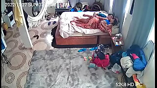 Cacircmera escondida flagra casal famoso