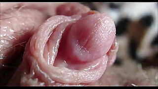 Huge clitoris ill feeling and jerking orgasm